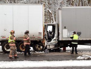 Traffic on I-79 stopped for hours after accident